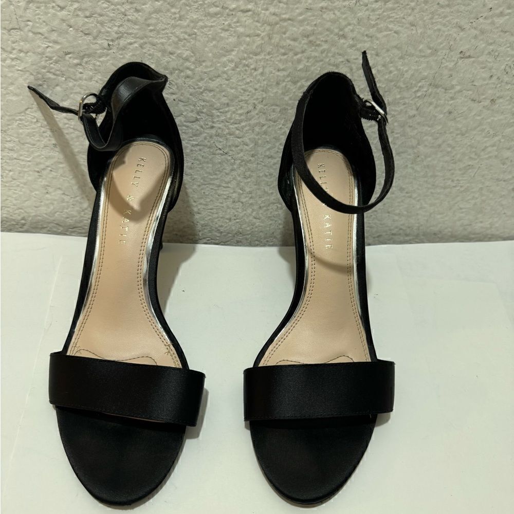Kelly and Katie Kaini Satin Heels size 8.5 - Picture 3 of 11